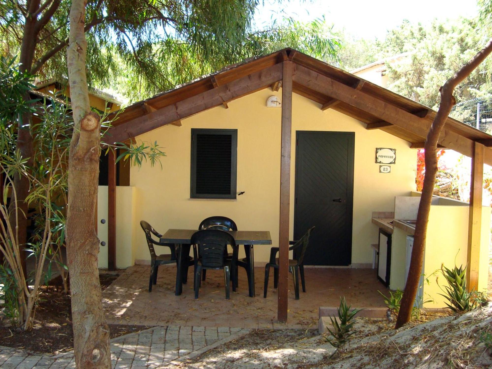 Camping Golfo Dell'Asinara بلاتامونيس المظهر الخارجي الصورة