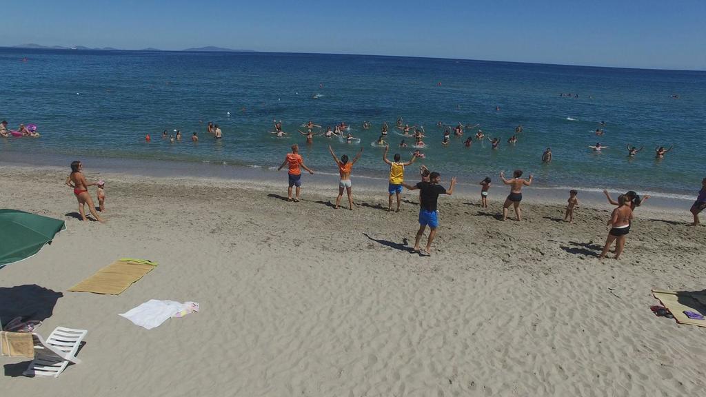 Camping Golfo Dell'Asinara بلاتامونيس المظهر الخارجي الصورة